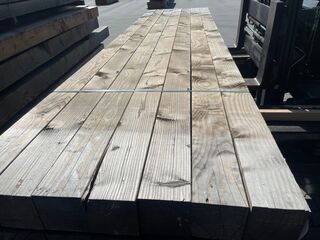 Ca. 14x Douglas Balken Geschaafd, 140x140mm, lengte 400cm